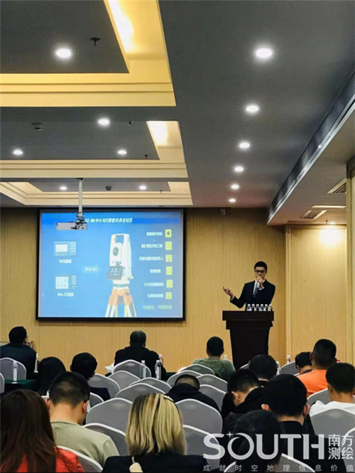 ̫������tyc4633